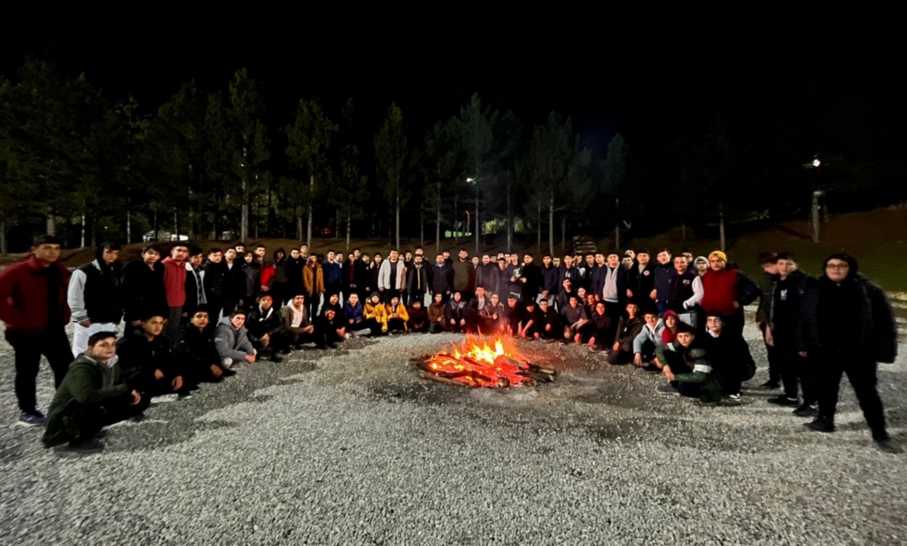 MEAAL Atabey Gençlik kampında