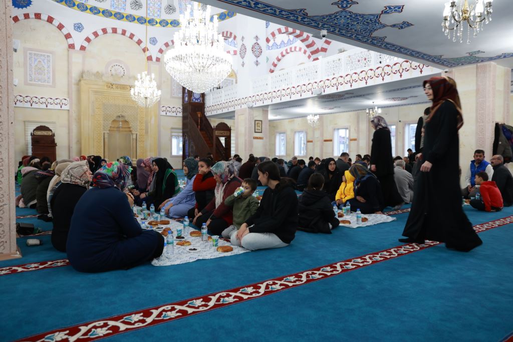 Ürgüp'te "Ümmet iftarı" düzenlendi