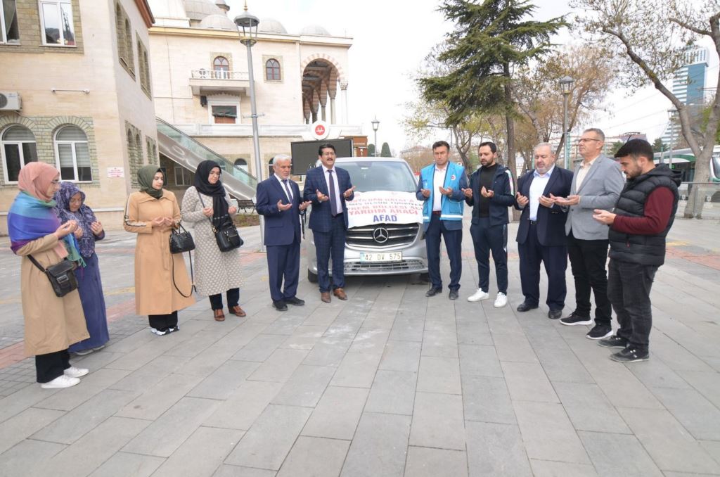 Konya’dan 40. destek ekibi deprem bölgesi Hatay’a uğurlandı