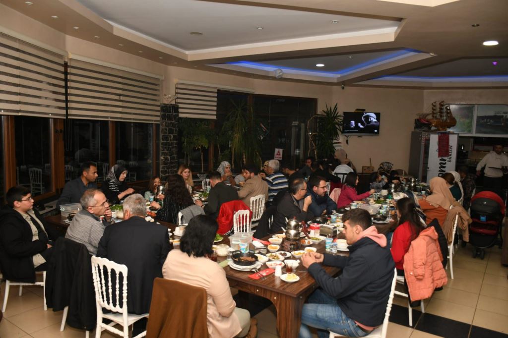 Seydişehir'de şehit polis ve gazi aileleri onuruna iftar yemeği