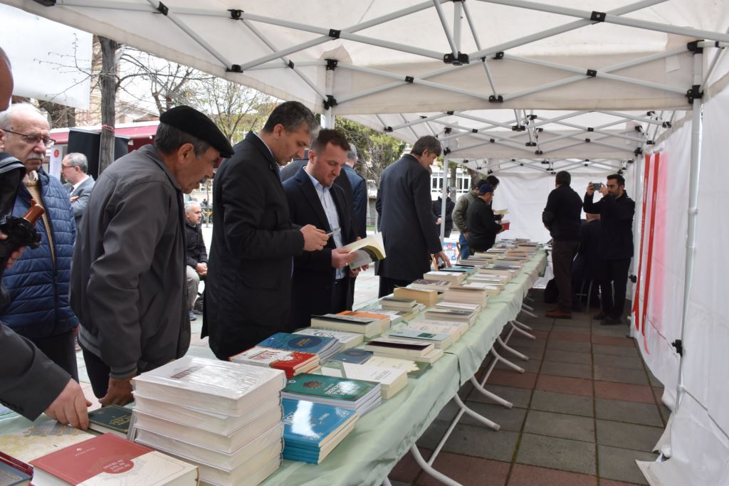 "Diyanet Yayınları Sergisi" açıldı