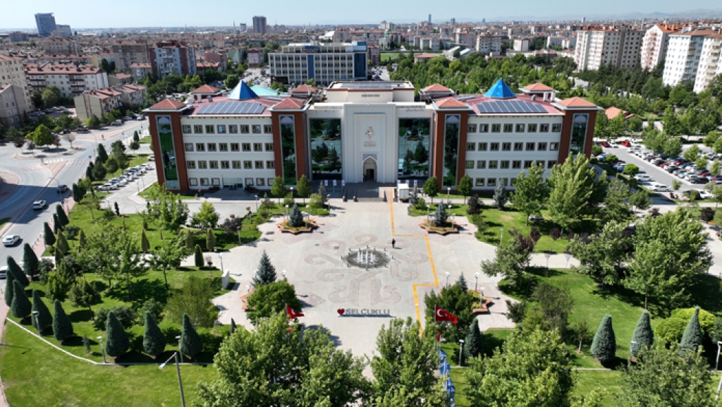 SELÇUKLU BAYRAMA HAZIR