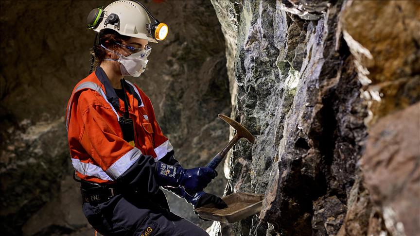 TÜPRAG'ın madencilik sektöründeki kadın çalışan sayısı artıyor