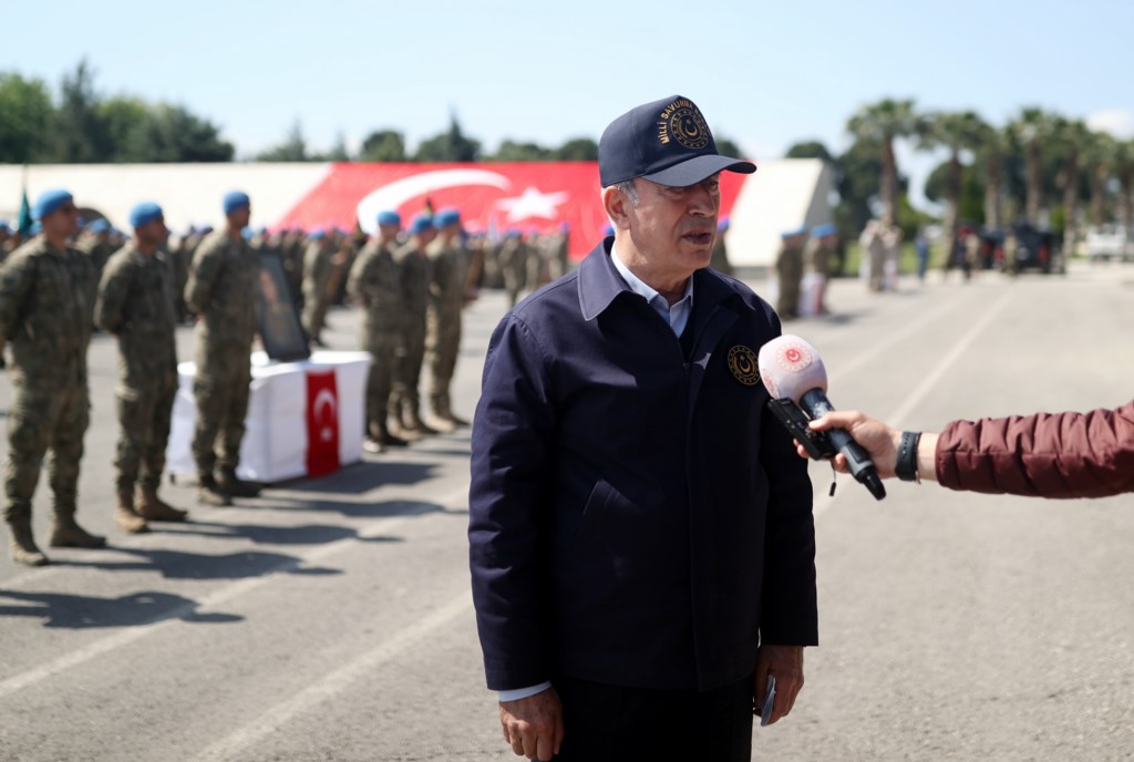 Milli Savunma Bakanı Akar'dan "dörtlü toplantı" açıklaması