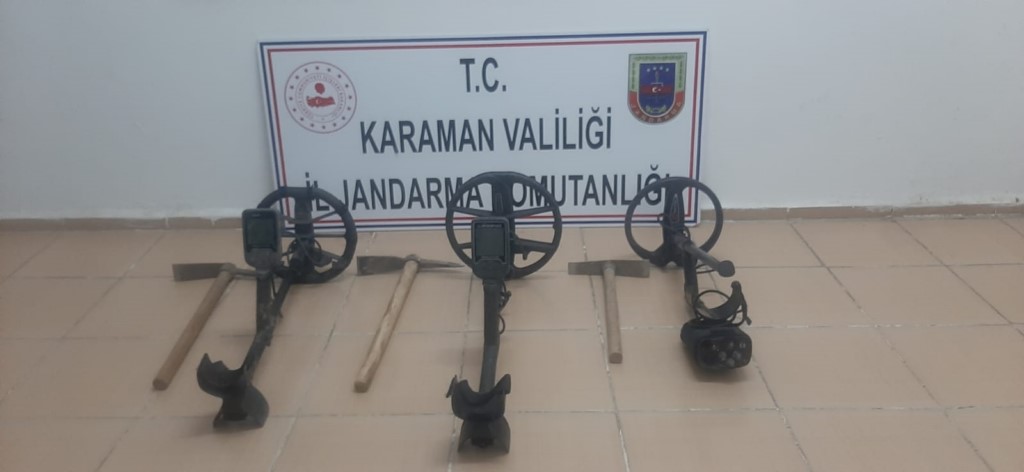 Kaçak kazı yapan 3 şüpheli yakalandı