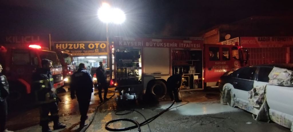 Oto gaz boşaltımı sırasında tankerde çıkan yangın söndürüldü