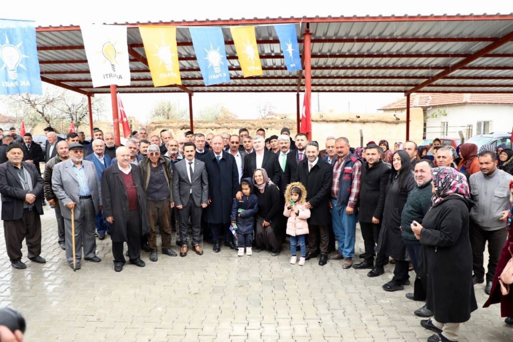 Tahir Akyürek Gittiği Her Yerde Büyük Bir Sevgi Ve İlgiyle Karşılanıyor