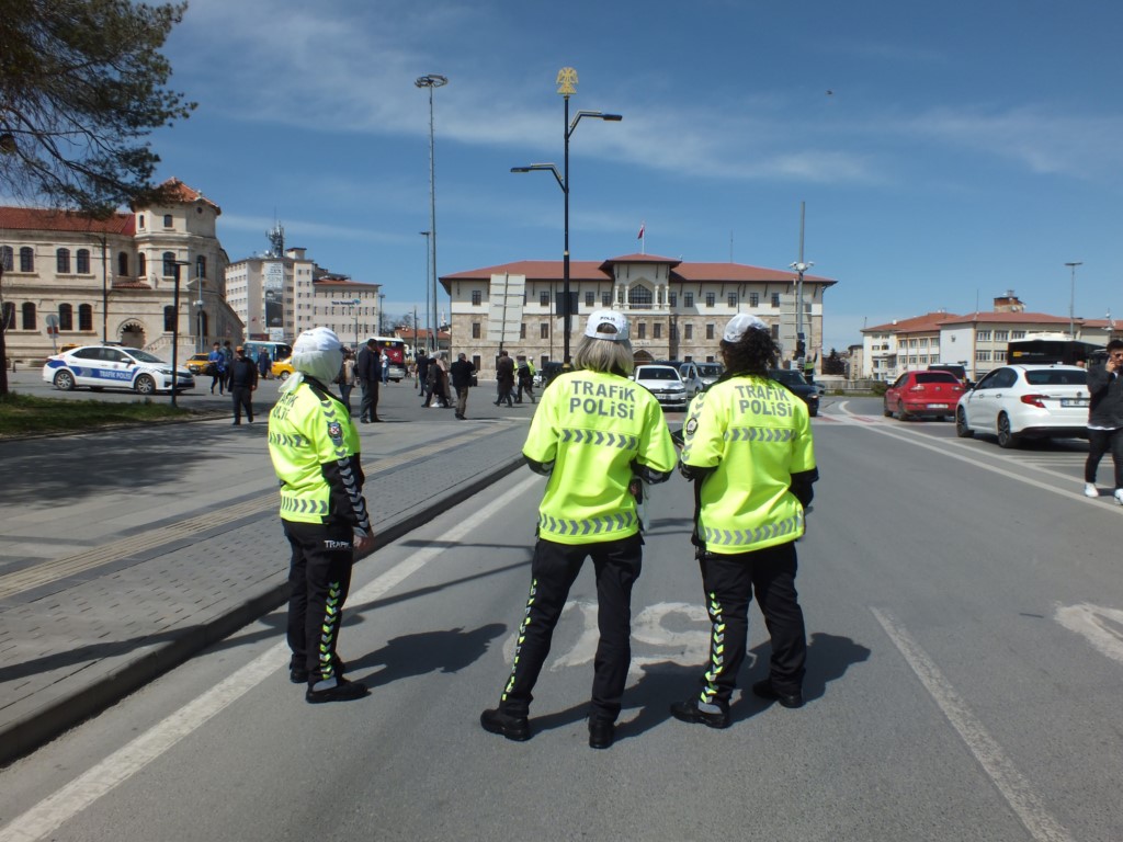 Karayolu Güvenliği ve Trafik Haftası dolayısıyla uygulama yapıldı