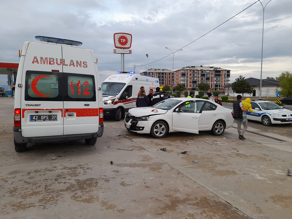 Konya'da ki kazada 5 kişi yaralandı