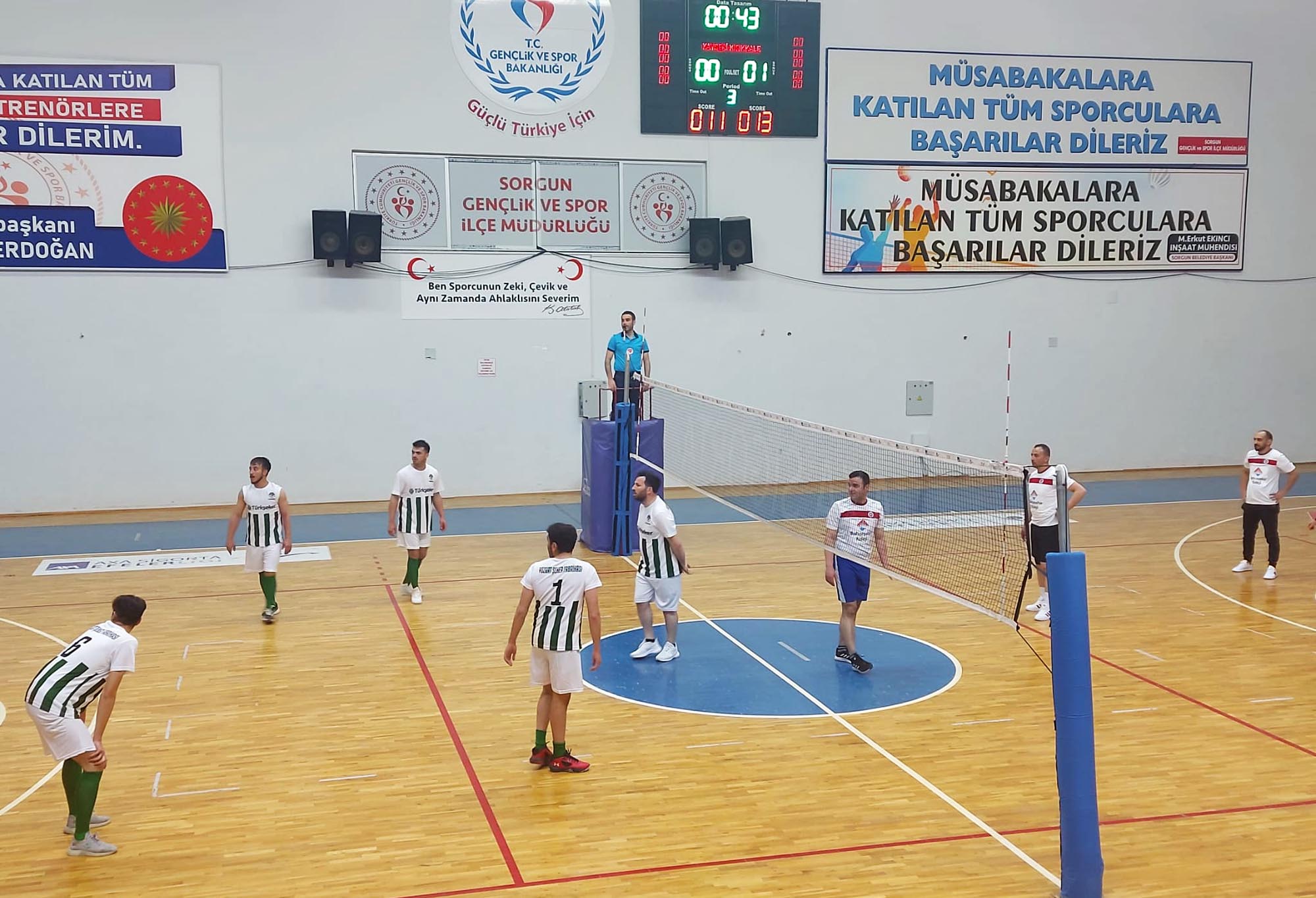 Sorgun’da Kurumlar Arası Voleybol Turnuvası başladı