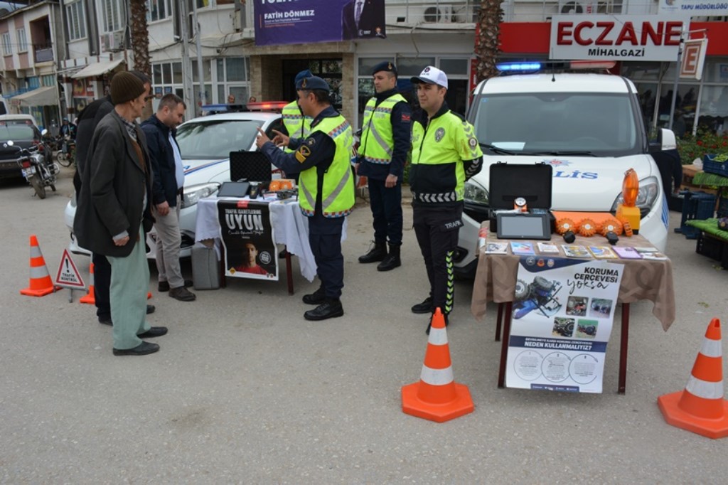 Mihalgazi ilçesinde Trafik Haftası etkinliği düzenlendi