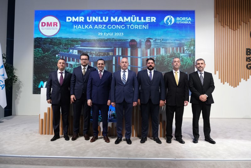 aa-20230929-32272613-32272612-borsa-istanbulda-gong-dmr-unlu-mamuller-icin-caldi.jpg