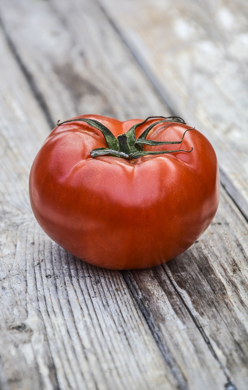 tomato-2282101-1280.jpg