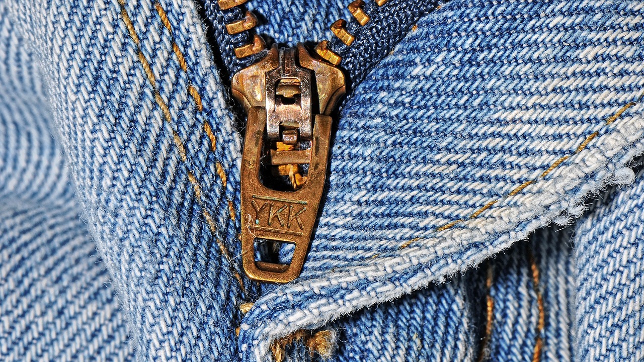 zipper-574008-1280.jpg