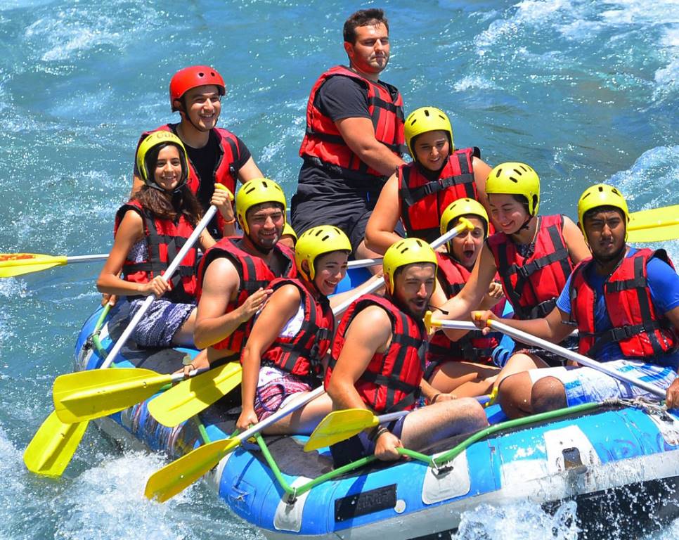 konyalilara-rafting-heyecani-yasatiyorlar-1.jpg