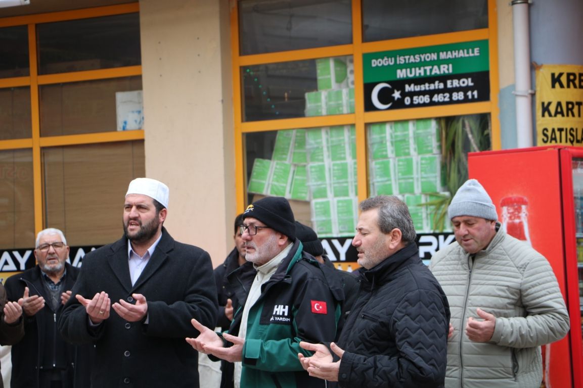 ihh-yardim-tiri-haberi-13.jpg