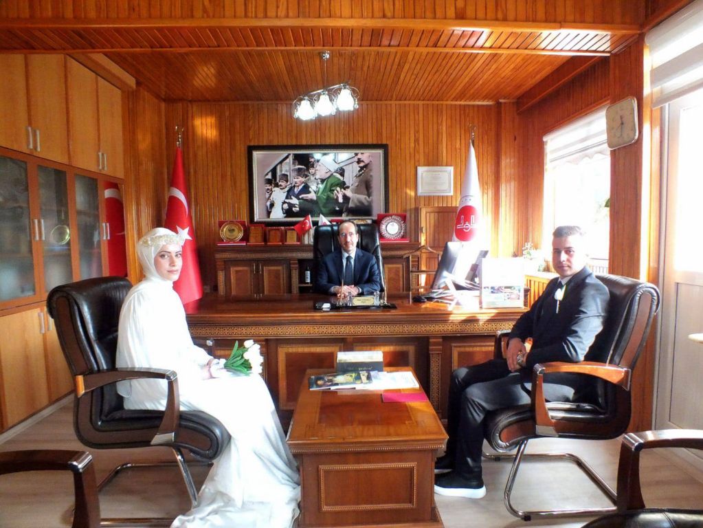 muftulukler-resmi-nikah-kiymaya-devam-ediyor-3.jpg