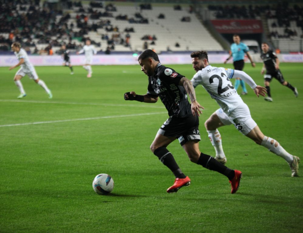 konyaspor-3-puani-3-golle-aldi-3.jpg