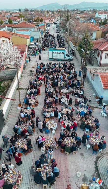 inli-geleneksel-iftar-4.jpeg