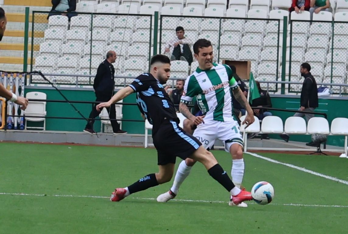 konyaspor-bazoerle-kazandi-3.jpg