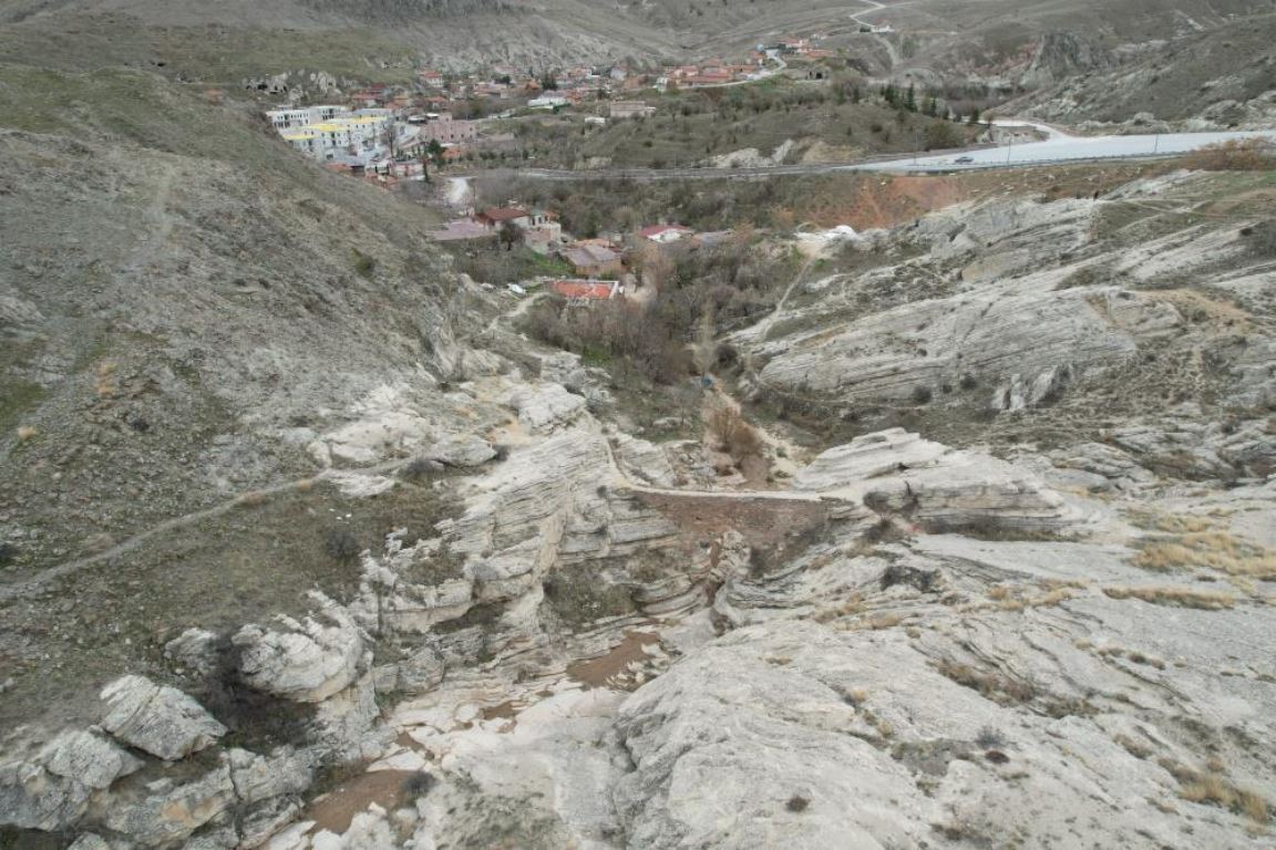 5-bin-yillik-mahallede-tarihe-yolculuk3.jpg