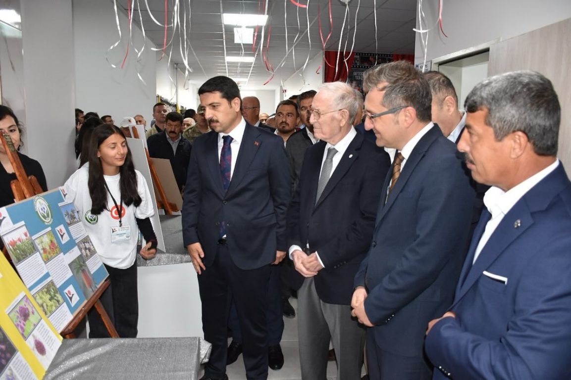 karapinara-yeni-ortaokul-kazandirildi-3.jpg