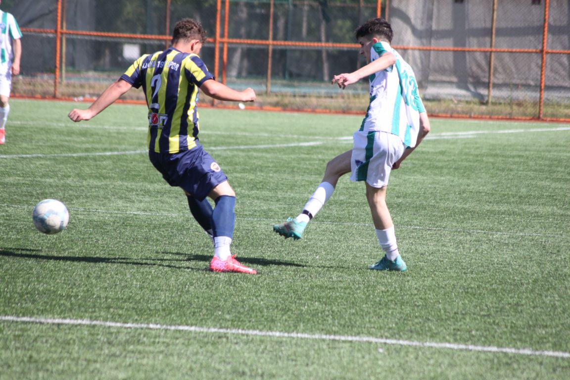 ladikspora-konya-deplasmaninda-nazar-boncugu-3.jpg