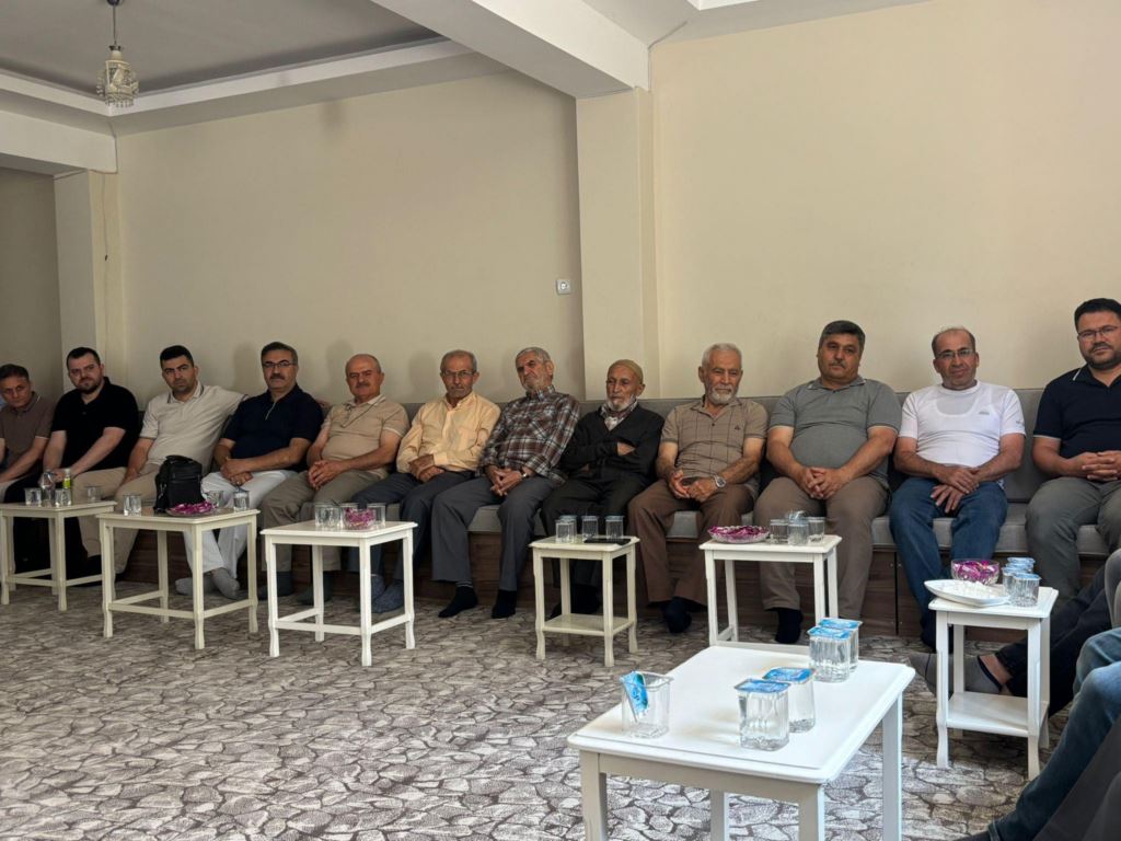 esrefoglunda-30-yildir-vefa-nobeti-devam-ediyor1.jpg