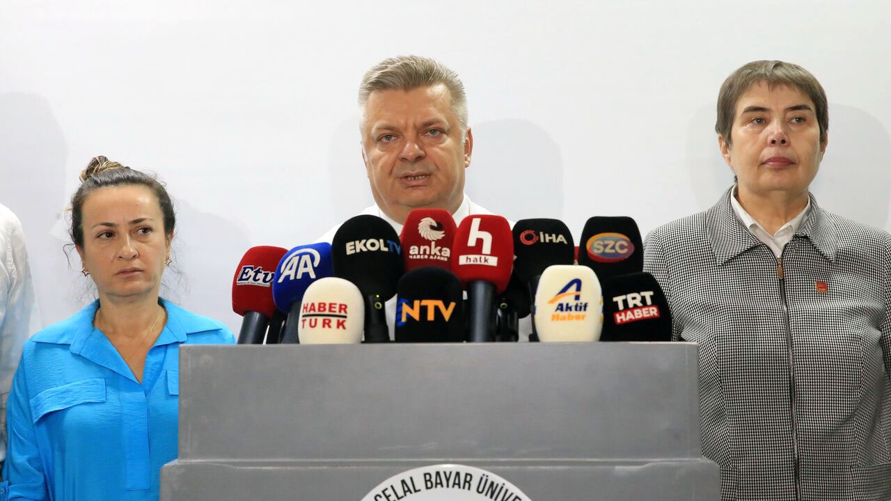 ferdi-zeyrek1.jpg