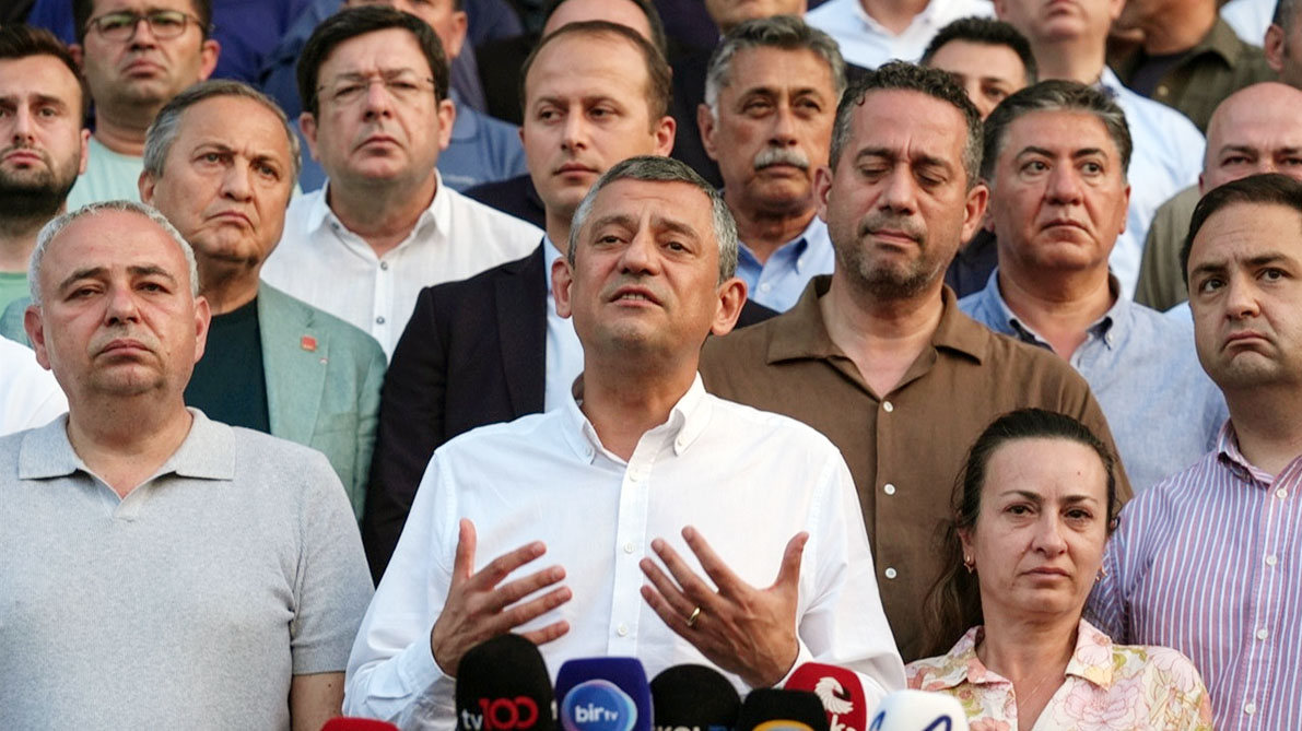 ferdi-zeyrek2.jpg