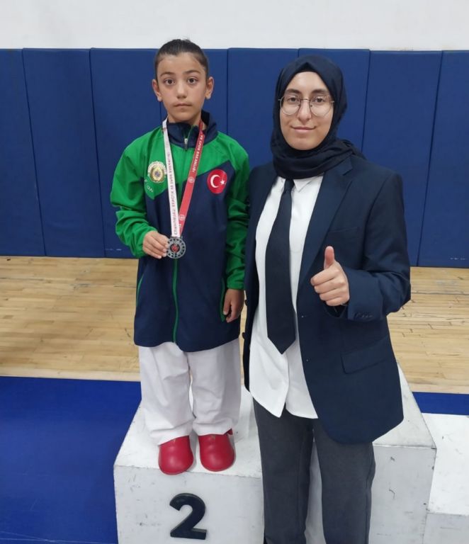 karate-takimi-konyada-firtina-gibi-esti-5.jpg