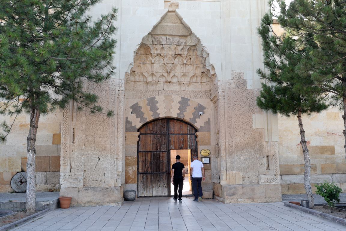 800-yillik-sessizlikte-sema-yankilaniyor2.jpg