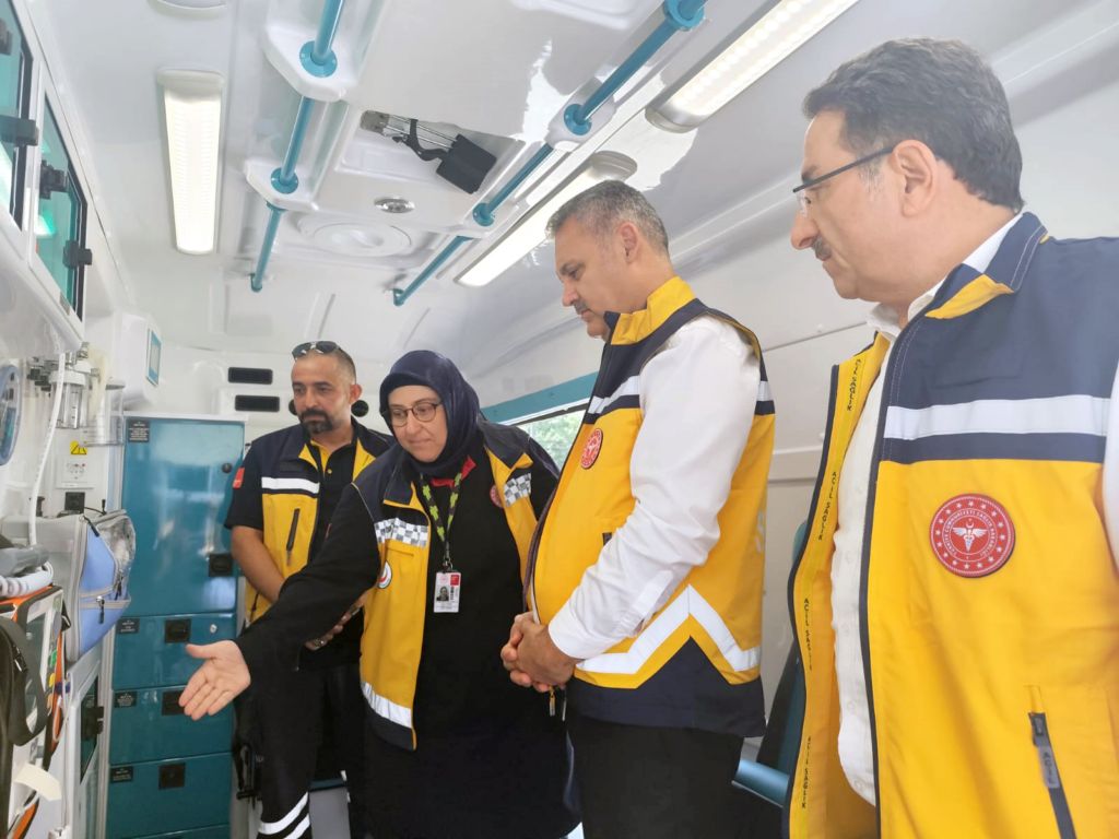 112-acil-servis-filosu-guclenmeye-devam-ediyor-4.jpg